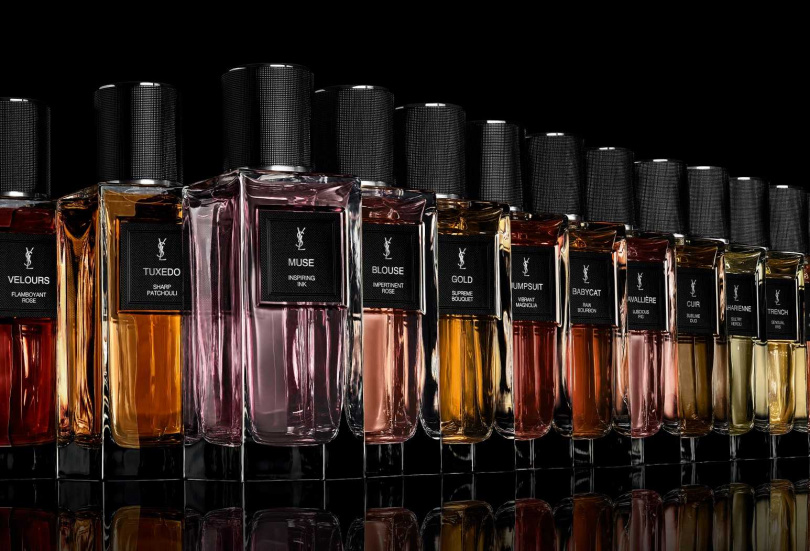 全系列 13 款香氛，瓶身設計延續 YSL 高訂美學，黑色瓶蓋與金色字體低調奢華，絕對是送給戀人或自己的高級香氛衣櫥。（圖／品牌提供）