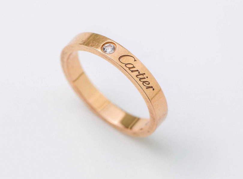 Cartier C DE CARTIER玫瑰金鑽石婚戒／40,900元（與表姊交換）。（圖／戴世平攝）