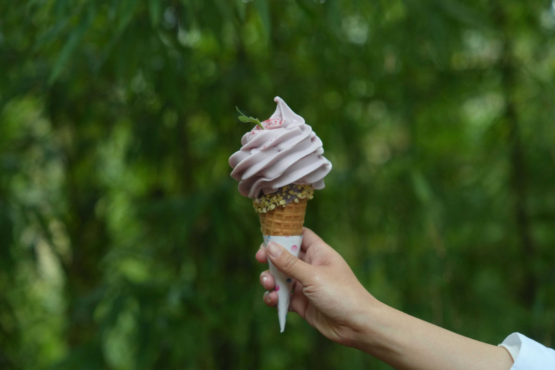持零碳森林數位券，買一送一品項「必吃－的香草冰淇淋」。