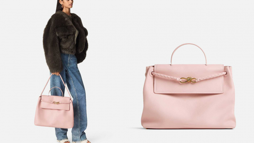 Bottega Veneta Ciao Ciao包(大)/275,100元(圖/品牌提供)