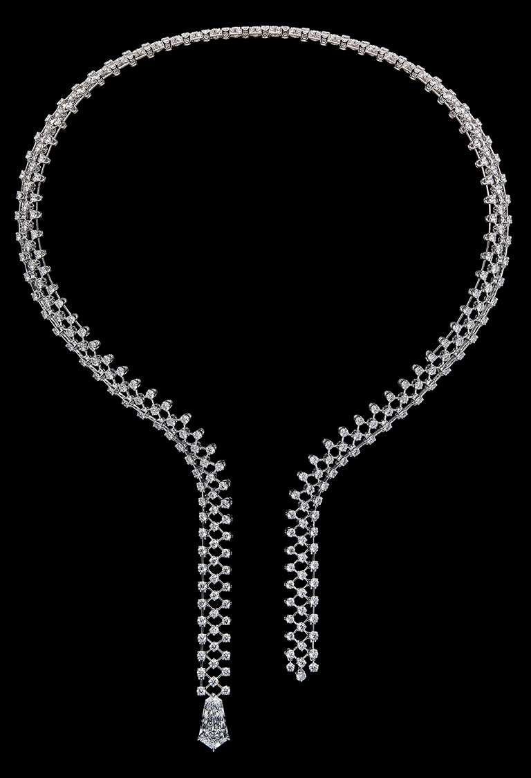 DIOR「Couture」鑽石項鍊，白K金與鑽石；主石：3.97克拉風箏形切割D-IF鑽石╱價格未定。（圖╱DIOR提供）