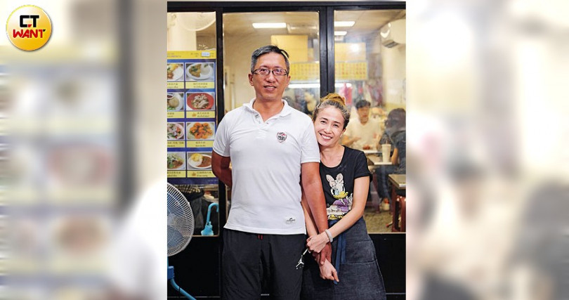 「Kanokwan老麵攤」台泰夫妻： 「歡迎告訴我們，你想吃、想念的泰國菜味道」。（圖／于魯光攝）