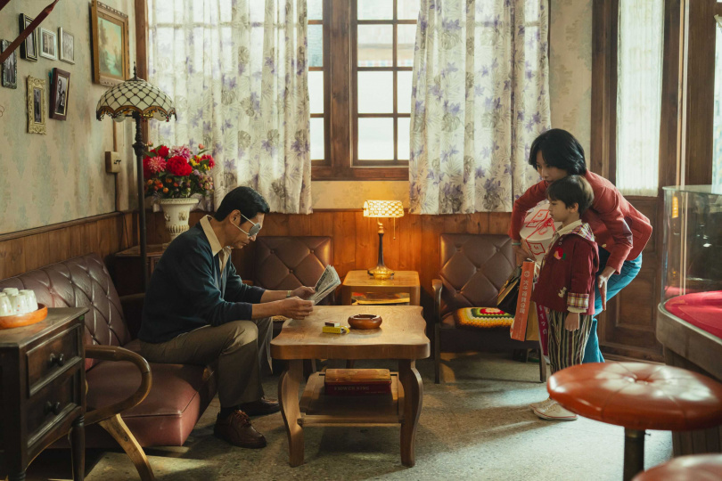 方宥心在《那張照片裡的我們》裡勇於追求夢想和愛情,和夏靖庭飾演的保守父親有隔閡。(圖/瀚草文創GrX STUDIO提供)