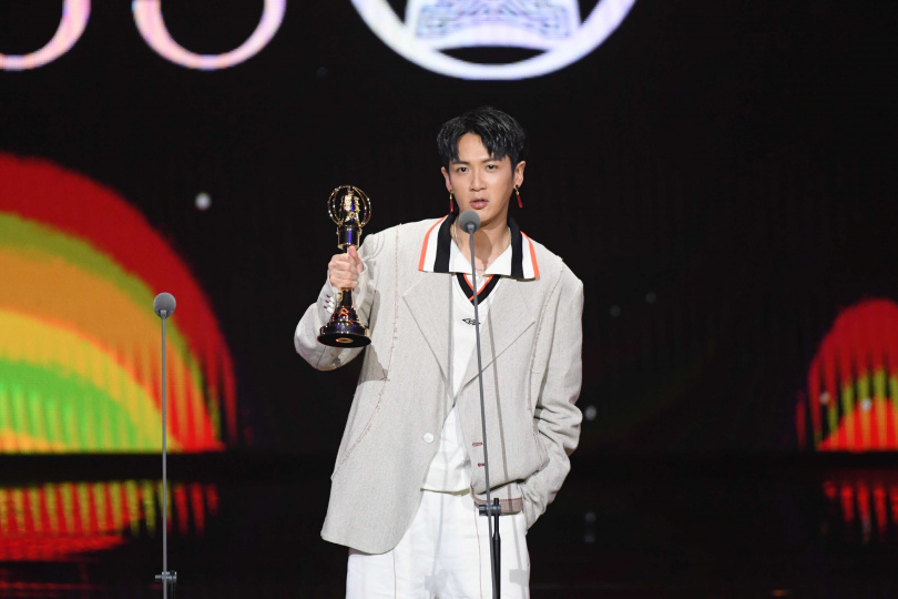 去年榮獲「迷你劇集（電視電影）男配角獎」的柯震東，特別為金鐘60前導影片獻聲。（圖／三立提供）