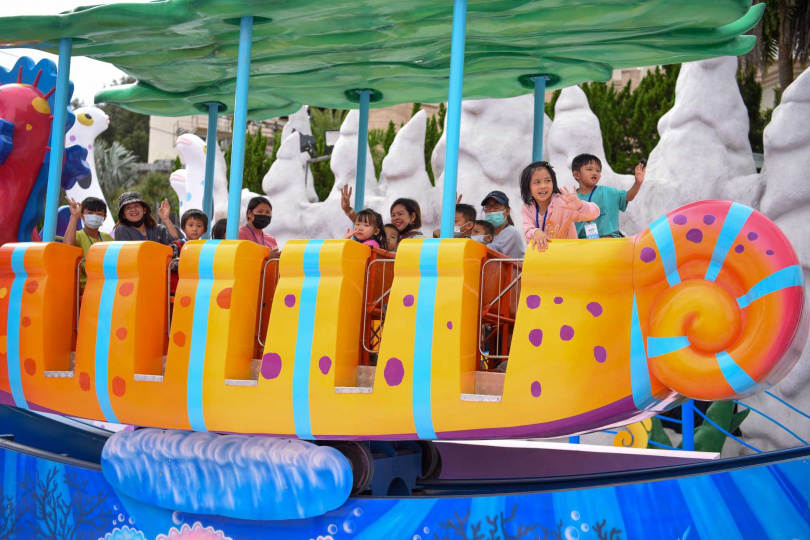 「海國王號」把孩子們帶入了一個奇幻的夢想世界！