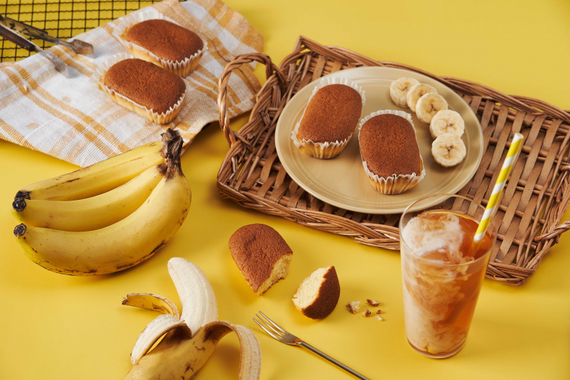 春遊季主打限定款香蕉口味，融入新鮮香蕉切片。（圖／幸堂海綿蛋糕提供）
