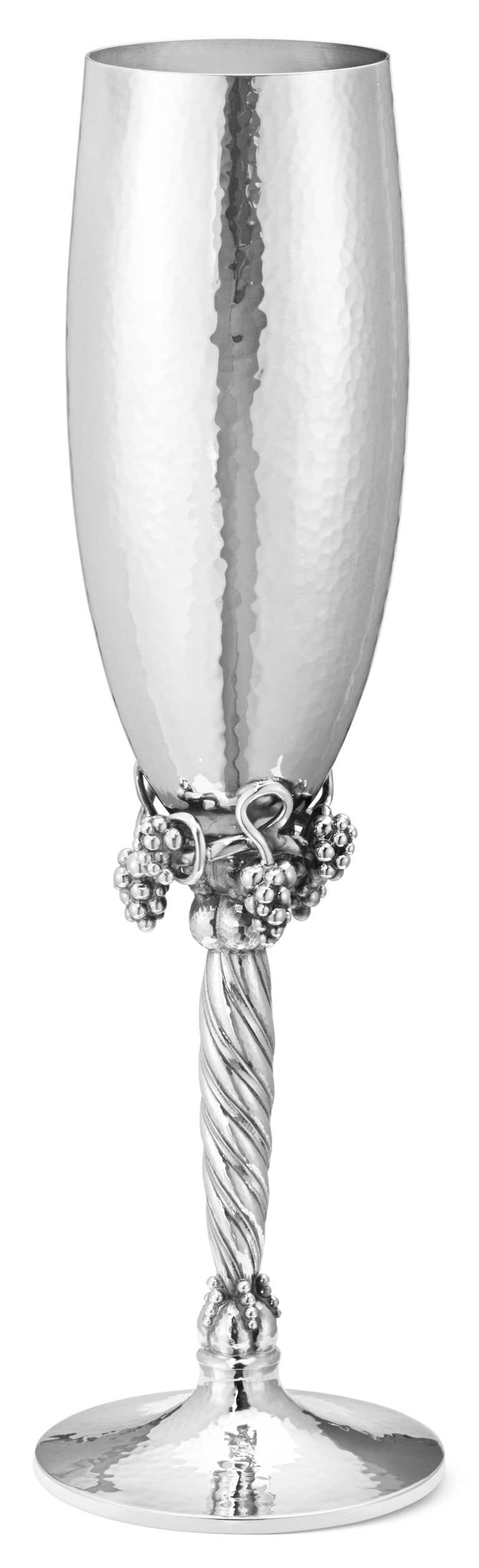 GEORG JENSEN「銀雕香檳杯」╱150,000元。（圖╱GEORG JENSEN提供）