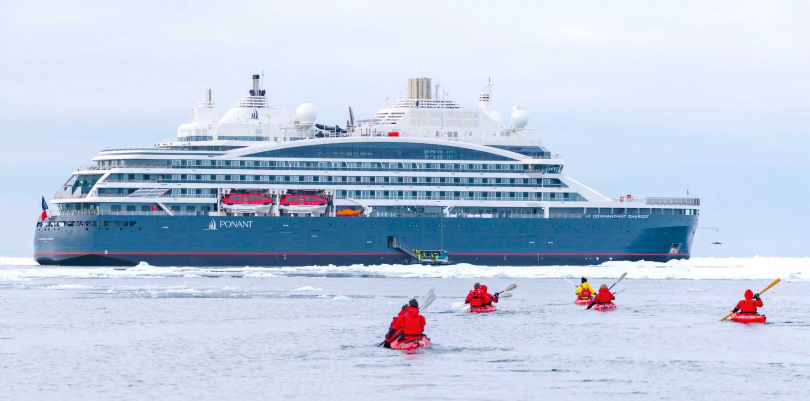 全球第一艘極地奢華郵輪「指揮官夏古號」年初熱銷一空，現也提前預購2025年航程。（圖／佳繽旅遊提供）