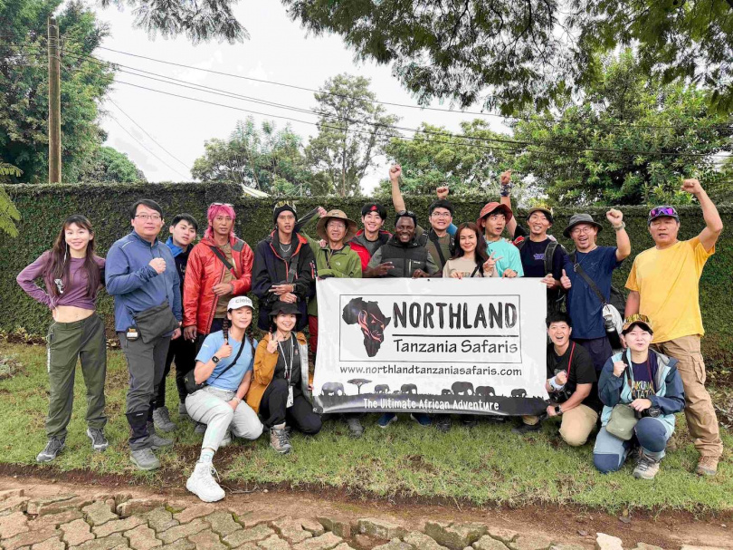 《上山吧!台灣隊》將連續4集播出台灣隊挑戰非洲最高峰吉力馬札羅山的完整過程。(圖/三立提供)