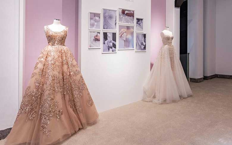 作為許多好萊塢女星紅毯造型首選的NICOLE+FELICIA，也能在此次展覽中看到它們的高訂禮服本人到底有多美。（圖／品牌提供）