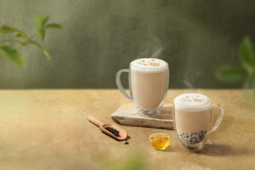 茶湯會「金桂觀音拿鐵」是招牌「觀音拿鐵」創意升級版，職人專業比例調茶，飲品不甜膩又超滿足