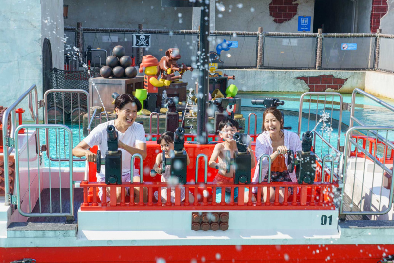 樂高樂園®濕身一夏活動刺激設施「潑水戰Splash Battle」。(圖/日本樂高樂園®度假村提供)