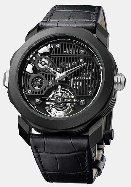 BVLGARI「Octo Roma Carillon Tourbillon」鐘樂報時陀飛輪腕錶， 44mm，黑色DLC鍍膜霧面鈦金屬錶殼，BVL428自製手動上鍊機芯，全球限量15只╱8,050,000元。（圖╱BVLGARI提供）