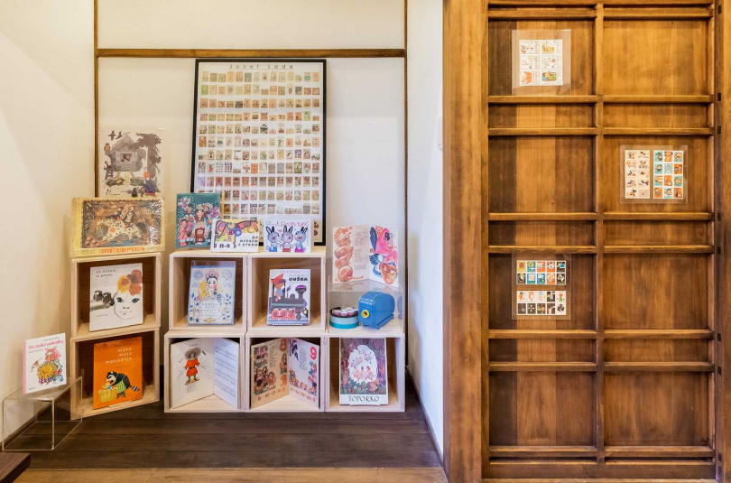 誠品書店「時光繪本書屋」策展呈現歐亞5國特色古蹟書店與圖書館，以及1930-1980年代歐陸繪本、兒童雜誌等珍貴物件。