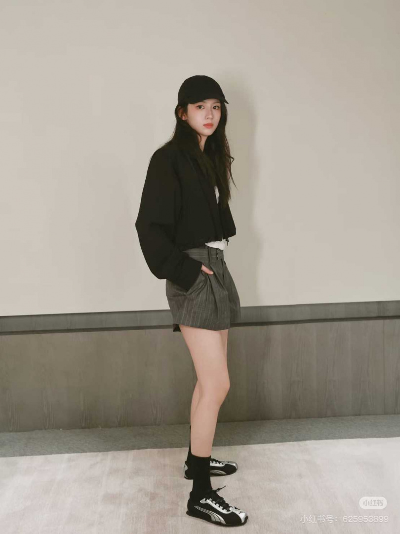 (圖/周也小紅書)