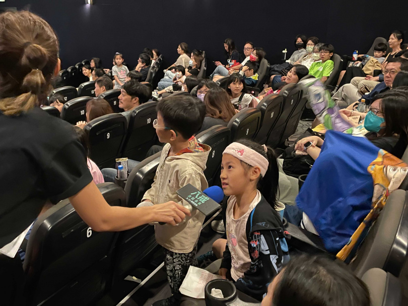 台北特映場的小小觀眾爭相提問！