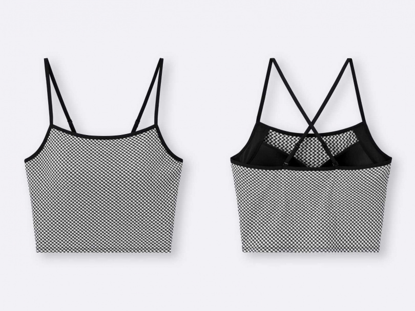 GU bra-feel 2WAY短版格紋細肩帶背心/490 元(圖/品牌提供)