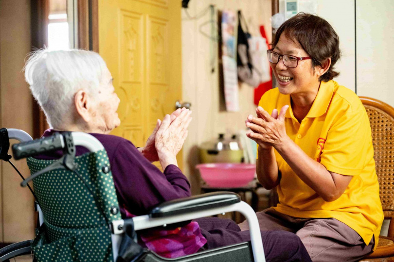 juliArt 覺亞與介惠基金會合作,邀請友好沙龍及B型企業等restArt共好夥伴,培力婦女提升多元專業知識。