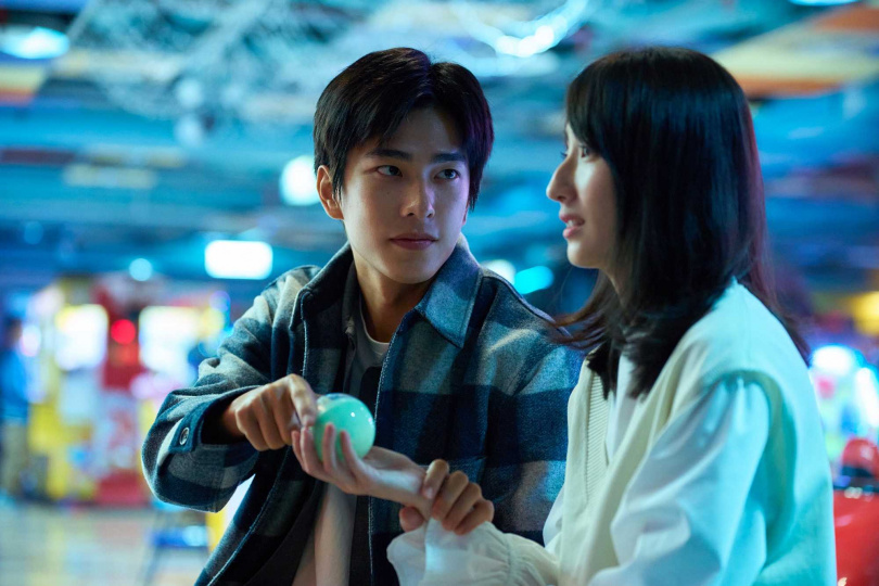 柯佳嬿與曾敬驊都覺得劇中不遇見彼此比較好。(圖/Netflix提供)