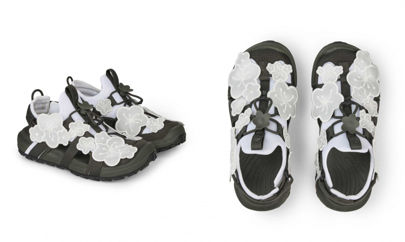 The North Face X Cecilie Bahnsen 聯名系列 Bekah 涼鞋/11,380元(圖/品牌提供)