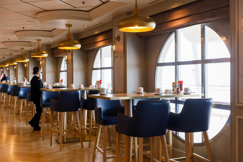 挪威奮進號擁有24小時免費餐廳，也是台灣同等級船型當中首見。