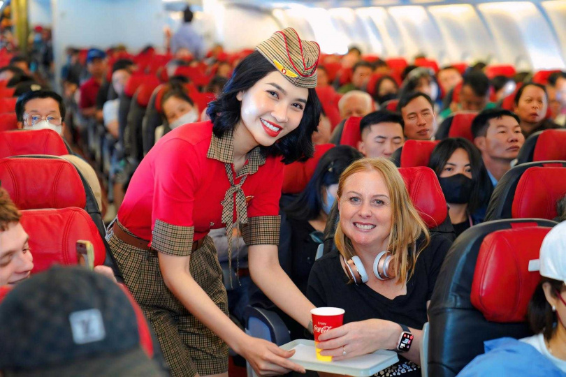 越捷航空全航線機票祭出66%折扣。(圖/越捷航空提供)