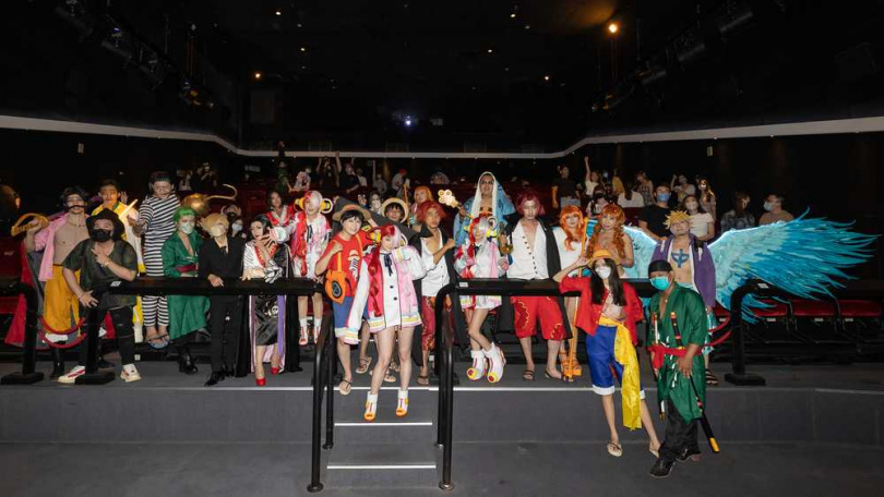 《航海王劇場版：紅髮歌姬》將在台灣8/19同步上映，尾田榮一郎親自繪製的「美音漫畫手冊」，讓許多粉絲準備磨拳擦掌搶限量特典。
