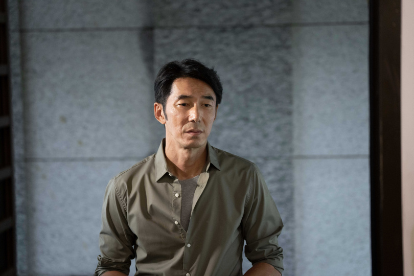 李李仁在劇中飾演鍾欣凌的初戀對象。(圖/華視、公視台語台提供)