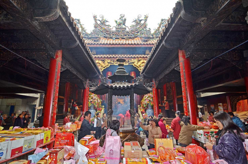 雄獅旅遊特別精選有關廟宇的行程，帶旅客時來運轉一整年。
