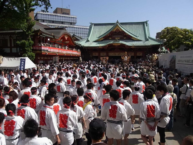 「神田祭」是東京都神社「神田明神」的祭典，場面壯觀。（圖／©photoAC）