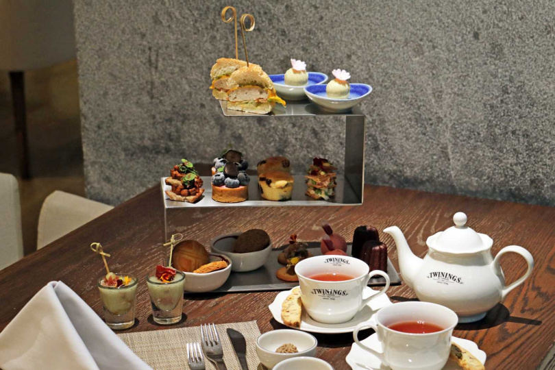 PURE歐式餐廳攜手TWININGS唐寧茶，再創英式下午茶新滋味，雙人份每套1,580元+10％起。