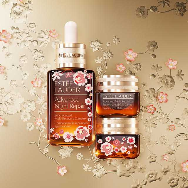 ESTEE LAUDER雅詩蘭黛特潤超導全方位修護露- 繁花似錦限定版50ml/4,450元；雅詩蘭黛特潤全能修護亮眼霜- 繁花似錦限定版15ml/3,250元（圖／品牌提供）