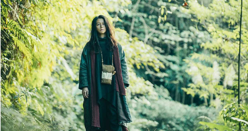 Vivian翻轉形象演泰雅族白巫。(圖/華映娛樂)
