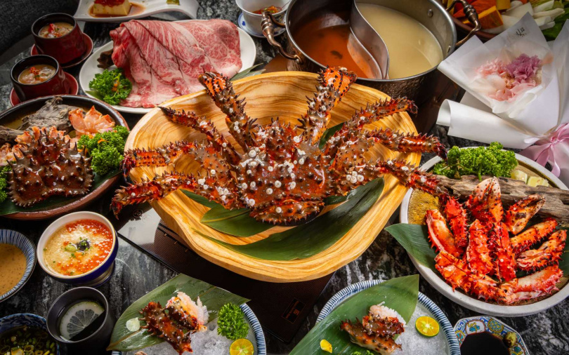 二本松涮涮屋期間限定「北國花咲蟹・極寵雙人盛宴」每套14880元+10%。（圖／品牌提供）