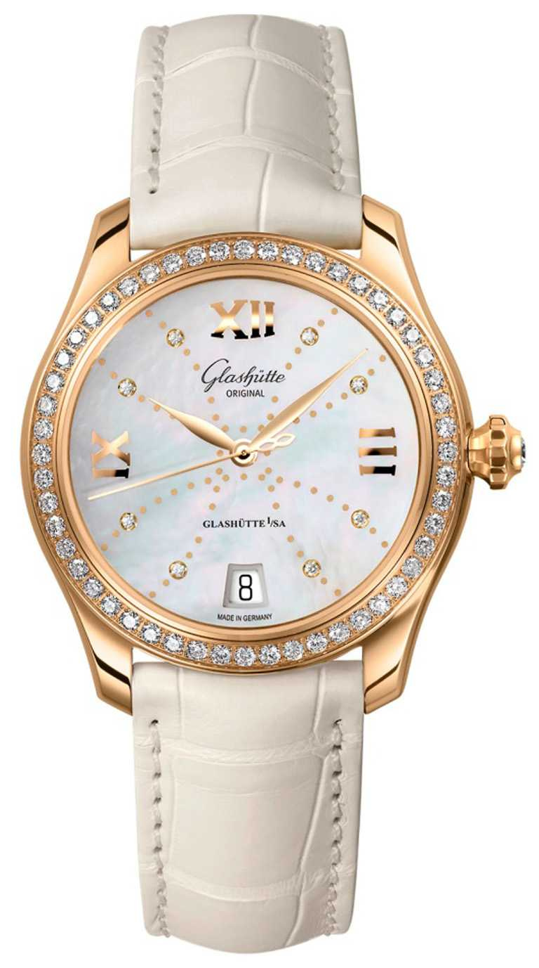 格拉蘇蒂原創「Lady Serenade小夜曲」腕錶「冰雪公主」版╱價格店洽。（圖╱Glashütte Original提供）