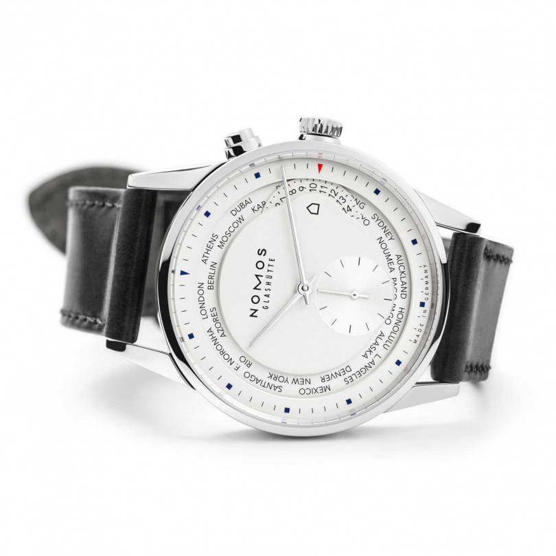 NOMOS ZURICH WORLD TIME自製自動上鍊手錶，售價:199,000元。