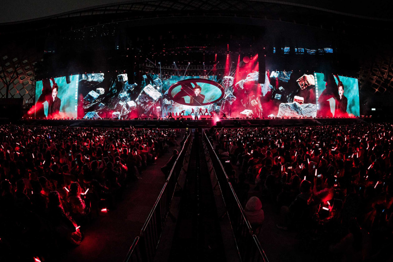 林憶蓮一連串經典金曲掀起全場萬人大合唱。（圖／索尼音樂提供）