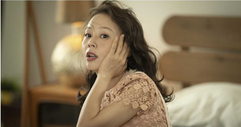 孫淑媚在劇中飾演八點檔「小三專業戶」蕭如如。(圖/華視、公視台語台提供)