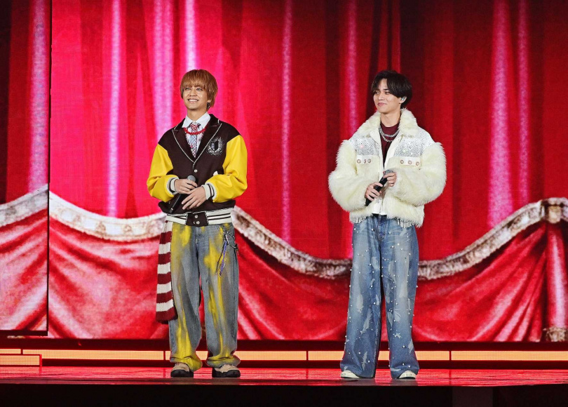 海外嘉賓King & Prince帶來頂級舞台震撼全場。（圖／台視提供）