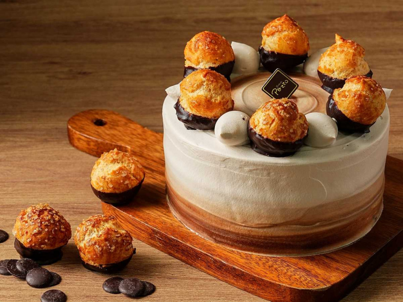 「巧克花園」巧克力蛋糕包裹香蕉布丁與卡士達，早鳥優惠價702元起。（圖／神旺普諾麵包坊提供）