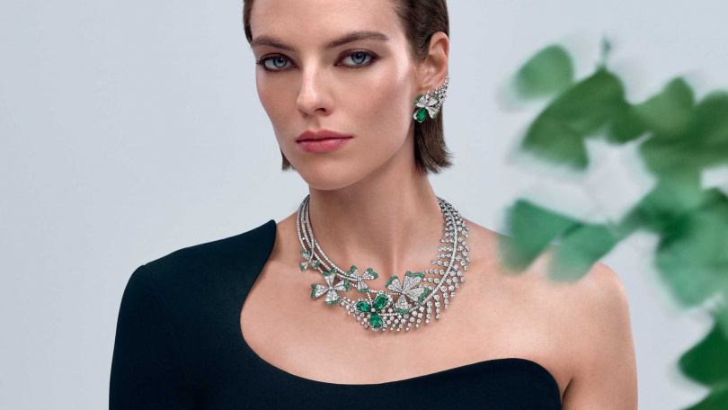 「Clover and Fern 四葉幸運草與蕨葉」項鍊與耳環。（圖／品牌提供）