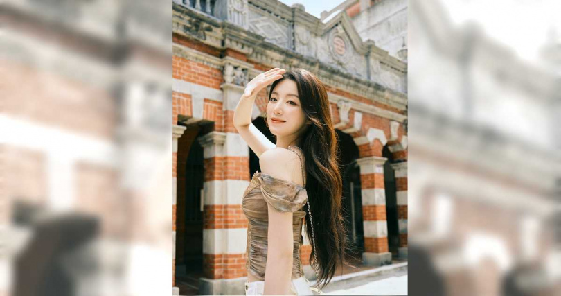 舒華漫遊桃園大溪老街。（圖／桃園市政府觀光旅遊局提供）