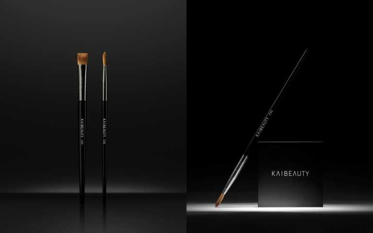 KAIBEAUTY高訂無痕遮瑕刷#C01/680元、KAIBEAUTY高訂精細遮瑕刷#C02/680元。(圖/品牌提供)
