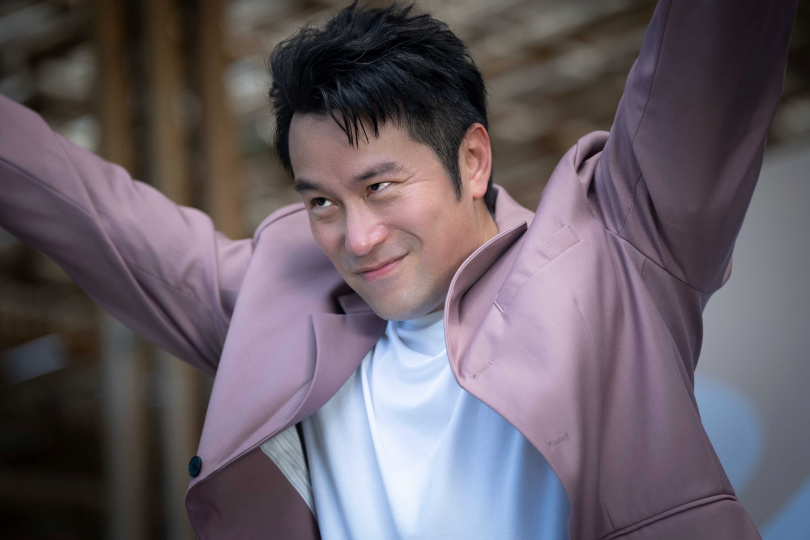 張孝全為戲拋開形象。（圖／公視提供）