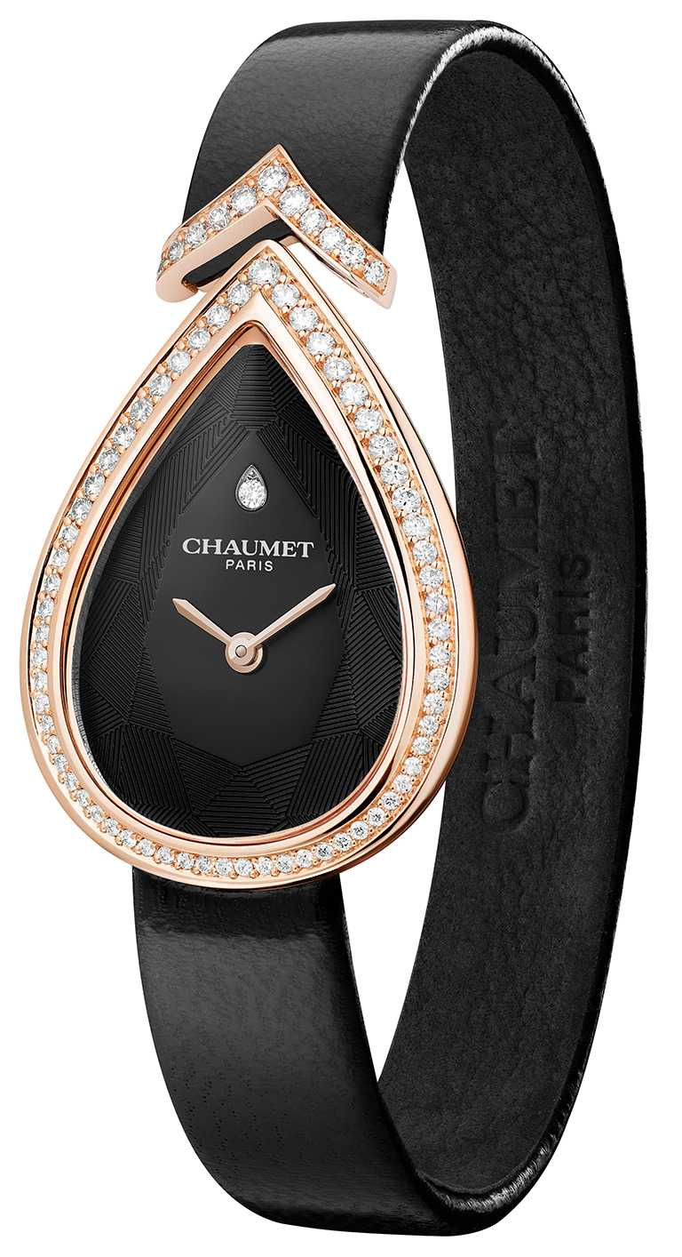 CHAUMET「Joséphine Aigrette」腕錶，27.3mm，18K玫瑰金錶殼，瑞士石英機芯，鑽石62顆╱323,600元。（圖╱CHAUMET提供）
