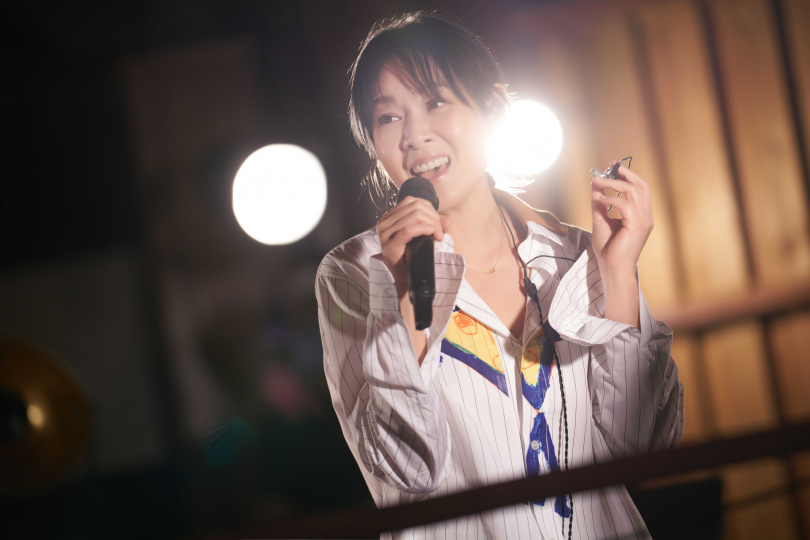 熱愛唱歌的劉若英，多次以簡單日常感的自拍自錄歌唱視頻，藉由社群與樂迷相互打氣。（圖／相信音樂提供）