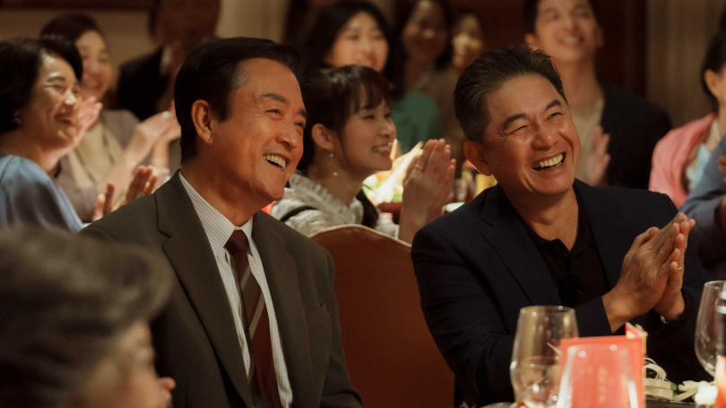 檢場（左）、洪都拉斯（右）共同出演《雙囍》。（圖／水花電影提供）