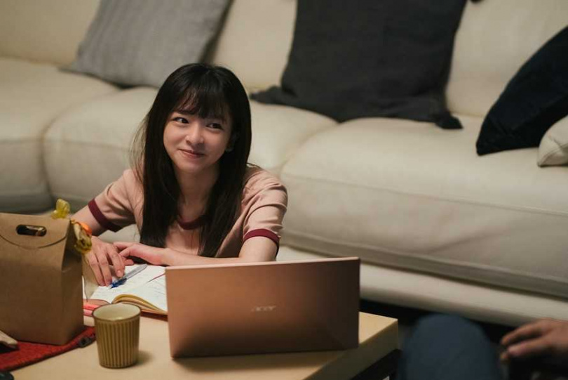 陳姸霏在《人選之人-造浪者》飾演戴立忍的女兒。（圖／Netflix提供）