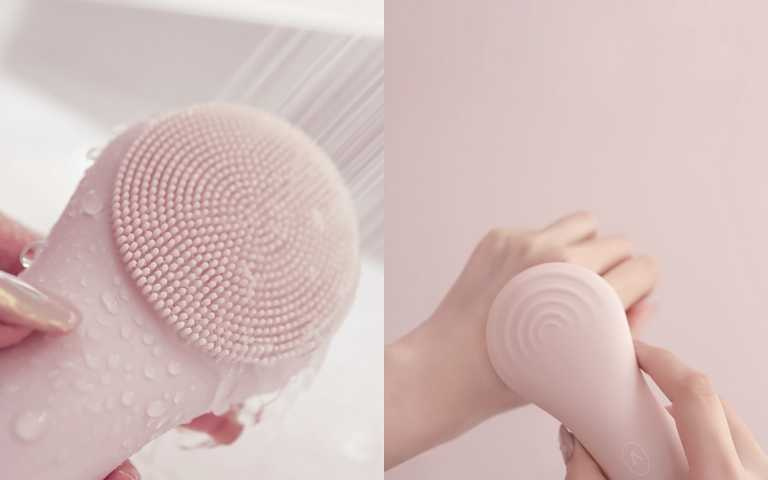 ANNAEVERYAY的淨光水芙絨奢嫩矽膠潔膚機，使用日本醫療級水芙絨柔膚矽膠，0.6mm極親膚無刺激柔膚擁有嬰兒級觸感。