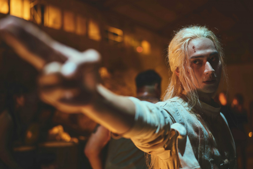 劉冠廷在九把刀新作《功夫》飾演神秘反派「藍金」，造型與角色都顛覆以往形象。（圖／麻吉砥加提供）